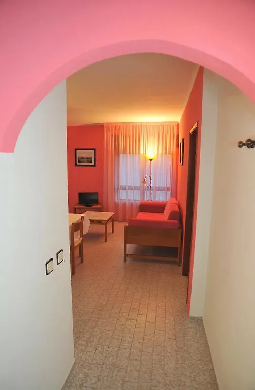 *** Guest house Edificio Novo Rosamar Al Portugal