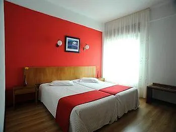 Guest house Edificio Novo Rosamar Al