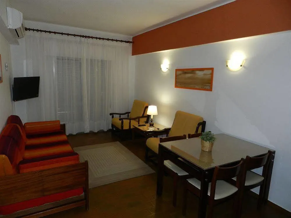 Edificio Novo Rosamar Al Gasthof Silves